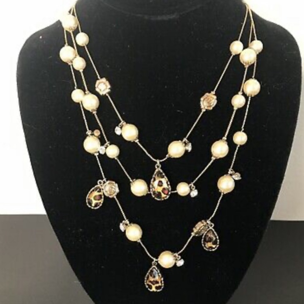 Betsey Johnson Champagne Pearl Necklace